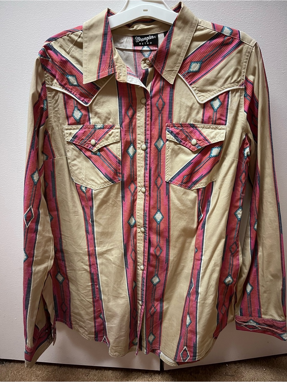 Wrangler Retro Tan and Red Western Button-Down Shirt